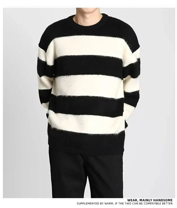 Casual Round Neck Striped Knitted Sweater New Style Loose Fit American Style Top Trendy Men's Trendy Sweater Winter