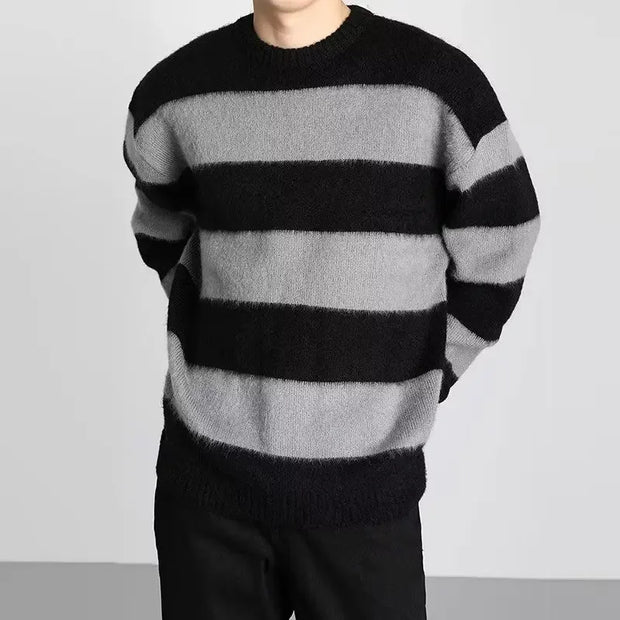 Casual Round Neck Striped Knitted Sweater New Style Loose Fit American Style Top Trendy Men's Trendy Sweater Winter