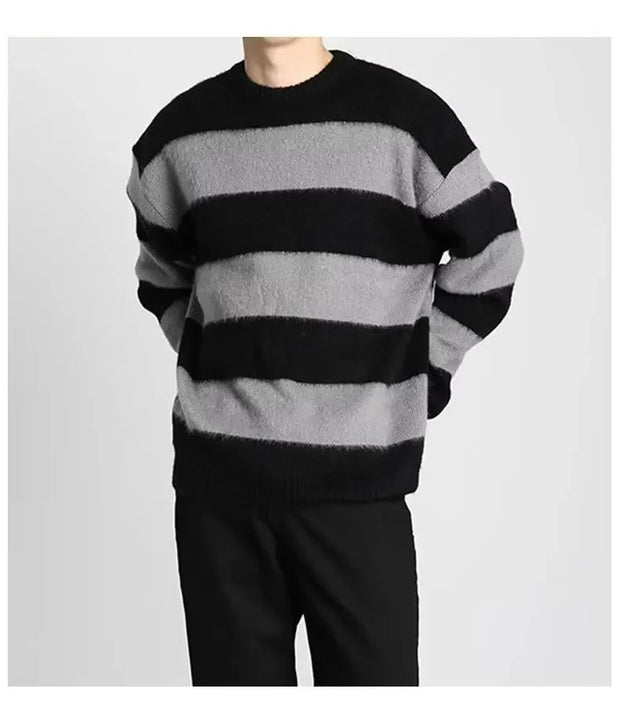 Casual Round Neck Striped Knitted Sweater New Style Loose Fit American Style Top Trendy Men's Trendy Sweater Winter