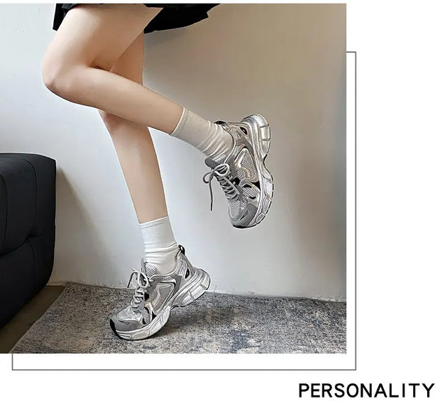 2024 New Breathable Vulcanized Shoes Women Casual Platform Sneakers Summer Thick Bottom Low Top Large jogging shoes