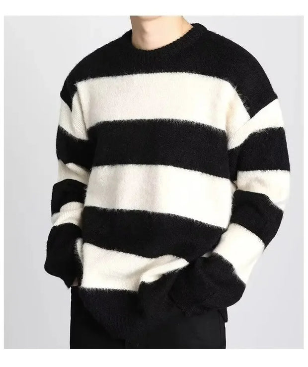 Casual Round Neck Striped Knitted Sweater New Style Loose Fit American Style Top Trendy Men's Trendy Sweater Winter