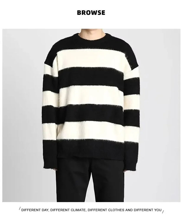 Casual Round Neck Striped Knitted Sweater New Style Loose Fit American Style Top Trendy Men's Trendy Sweater Winter