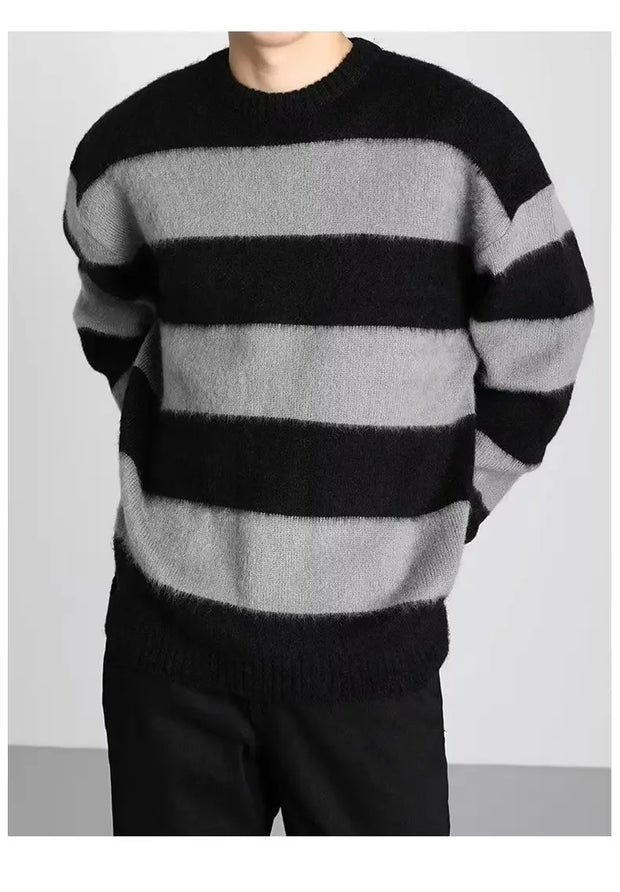 Casual Round Neck Striped Knitted Sweater New Style Loose Fit American Style Top Trendy Men's Trendy Sweater Winter
