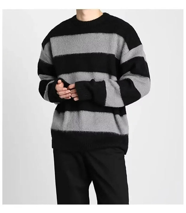Casual Round Neck Striped Knitted Sweater New Style Loose Fit American Style Top Trendy Men's Trendy Sweater Winter